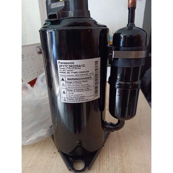 Máy nén lạnh Panasonic 1HP - 2P16/2P17 (Block máy lạnh panasonic)