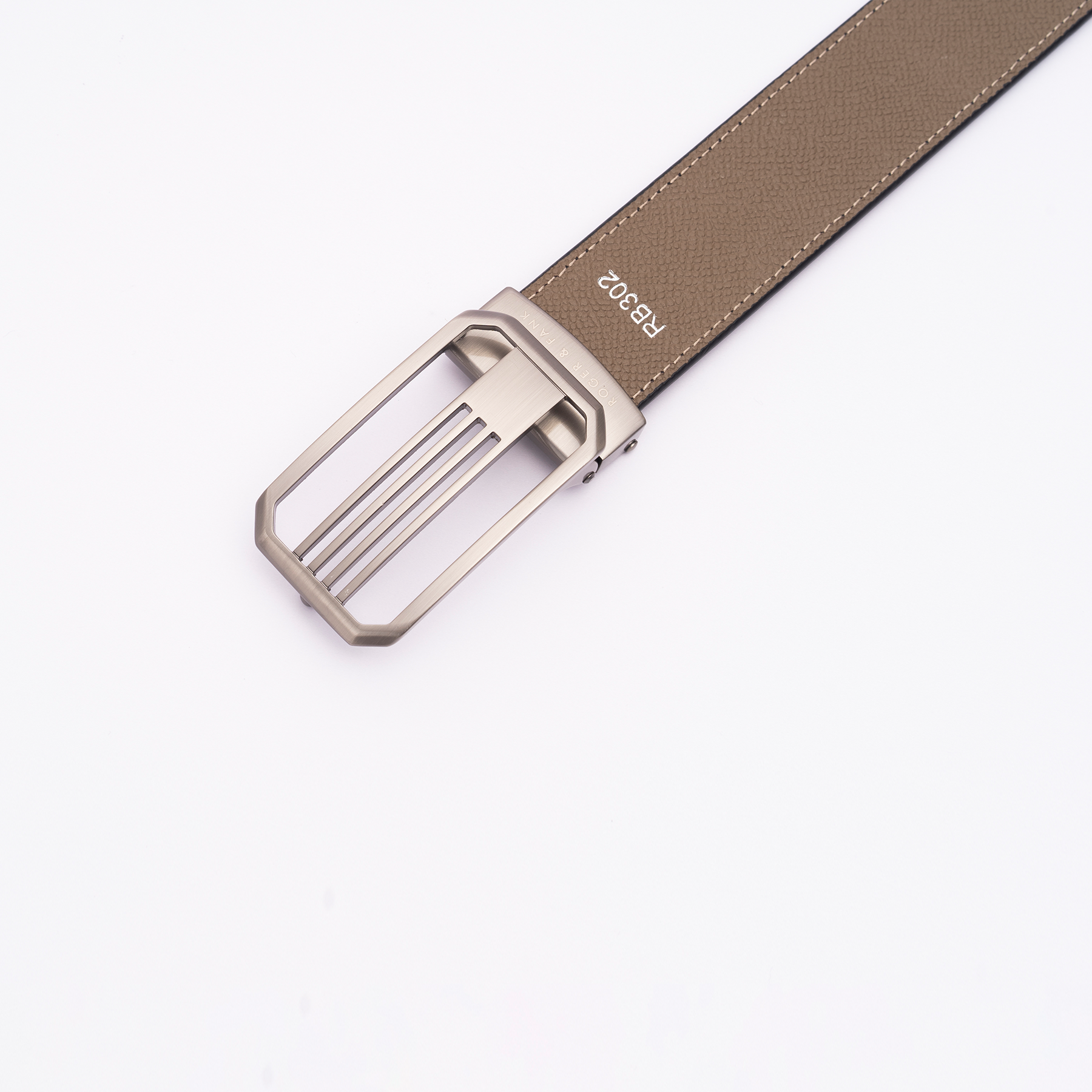 Thắt lưng da 2 mặt đen và nâu be 3.5cm RB302