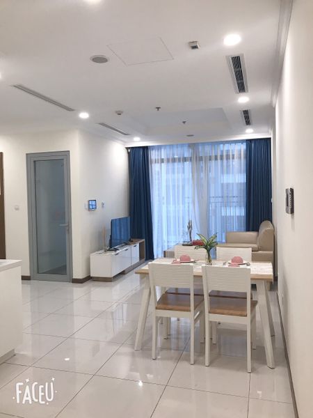  CĂN HỘ 2 PHÒNG NGỦ VINHOMES CENTRAL PARK NỘI THẤT TỐI GIẢN 