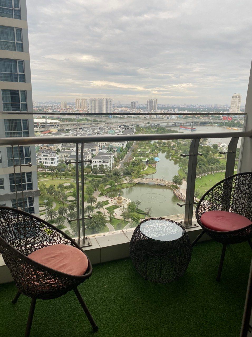  CĂN HỘ 3 PHÒNG NGỦ VINHOMES CENTRAL PARK VIEW SÔNG VÀ CÔNG VIÊN 