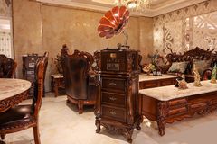 MÁY PHÁT NHẠC CỔ ĐIỂN MPN19
