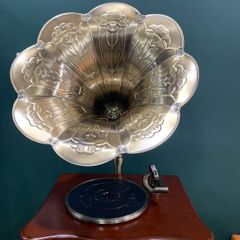 Máy Phát Nhạc Loa Kèn - Máy Gramophone Tân Cổ Điển MPN25