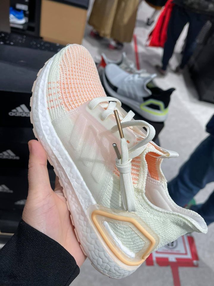  Adidas Ultraboost 19 F34073 