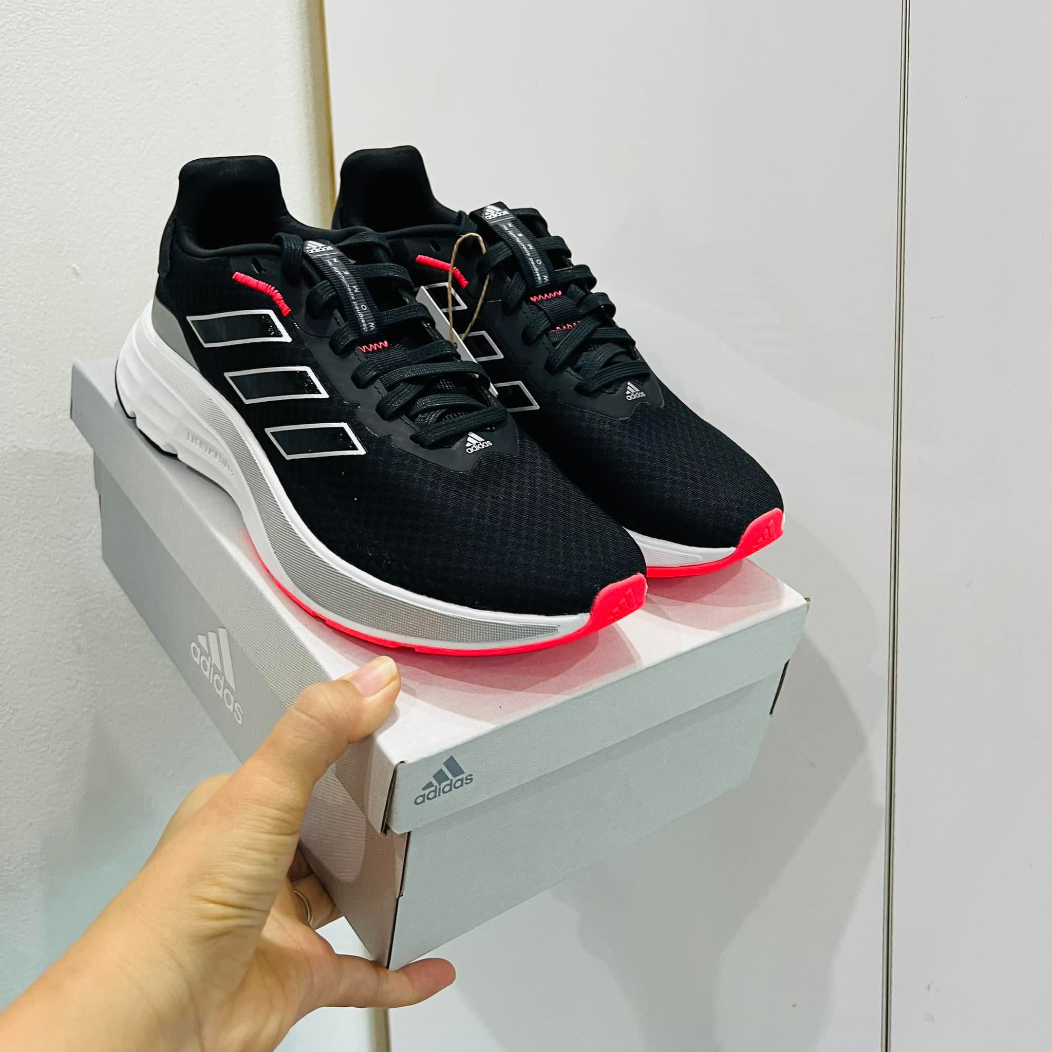  Giày Adidas chính hãng running women Speedmotion GX0569 