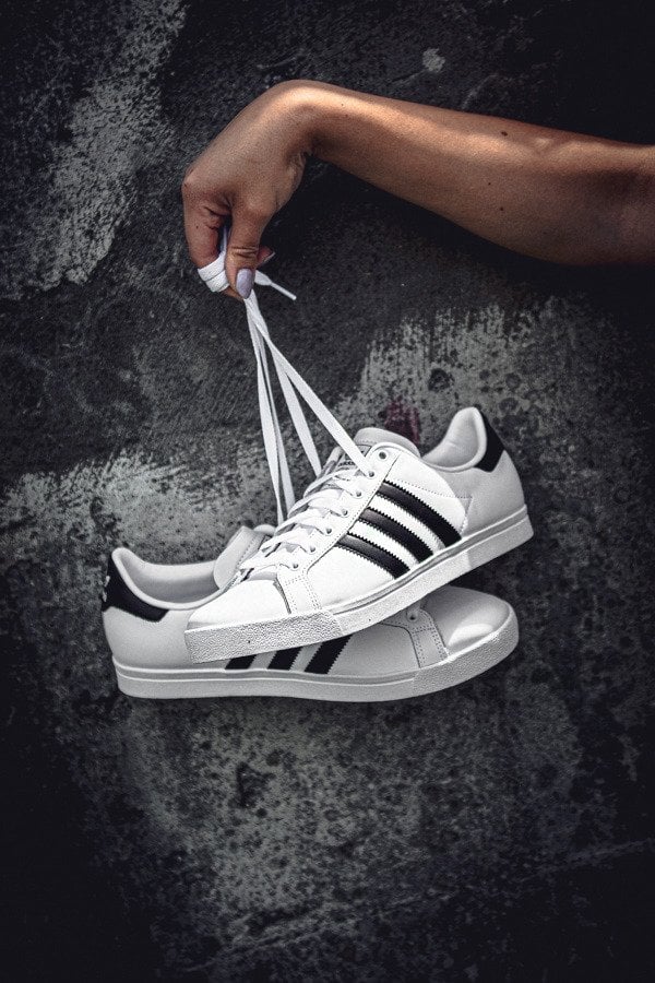 Adidas ee8900 2025