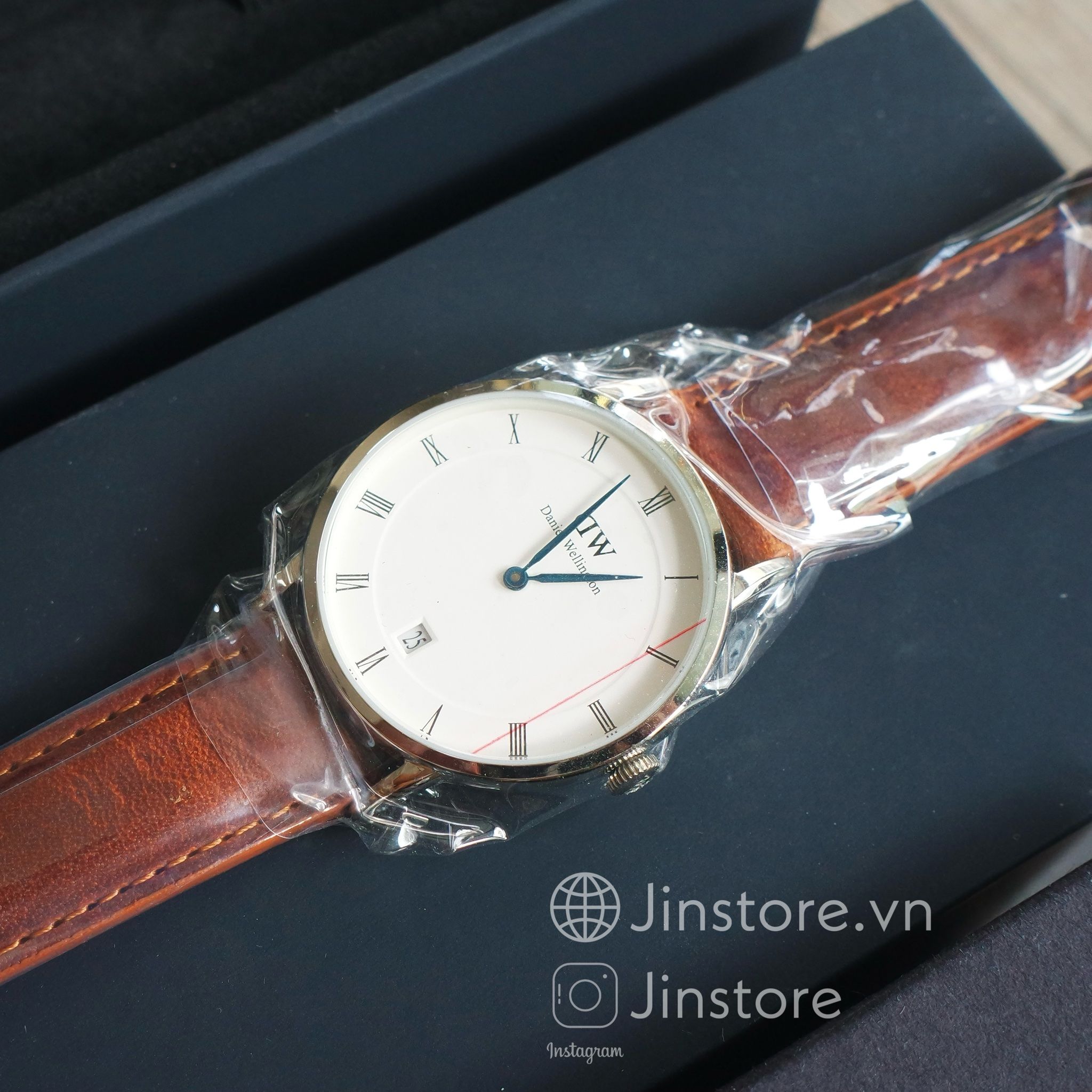 DW Dapper Durham 34 SIlver - DW00100114 – Jinstore