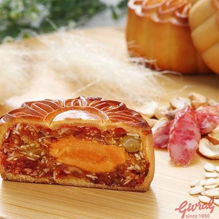 Bánh trung thu Thập Cẩm Gà Quay Vi Cá Đặc Biệt - Givral