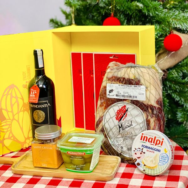 Premium Gourmet Gift Box 6811