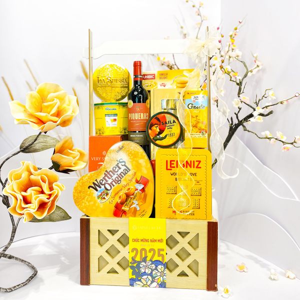 Giỏ Quà Tết PHÚ QUÝ 2567- Vang Đỏ Nhập Khẩu Tây Ban Nha