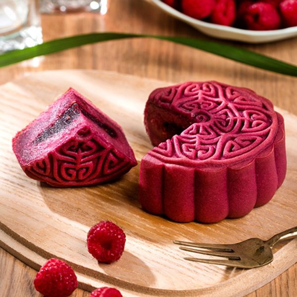 Bánh trung thu Ngũ Sắc Raspberry -Givral