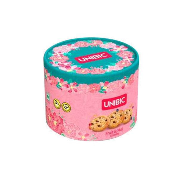 Hộp Bánh Unibic Fruit & Nuts 135G