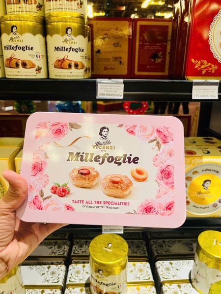 Hộp Bánh Ngàn Lớp Nhân Mơ & Phúc Bồn Tử Vicenzi Millefoglie 180G