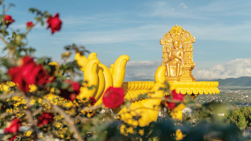 Viếng Hành hương tâm linh - Làng chùa Đại Ninh - Samten Hills Tây Tạng