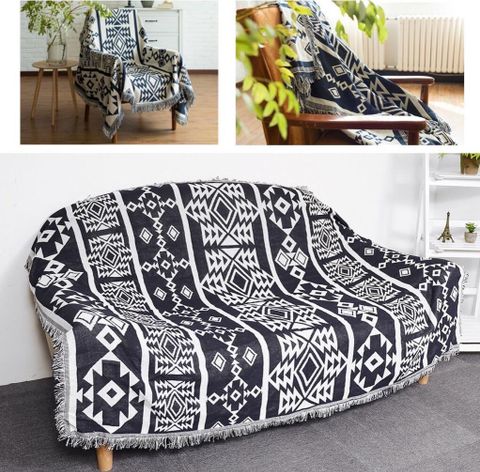  Thảm dệt ziczac đen trắng 