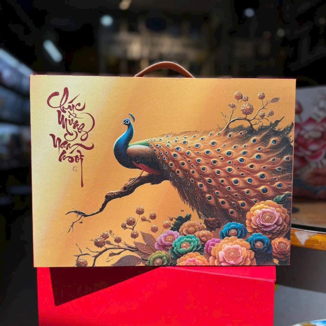 Hộp đựng quà Tết tặng đối tác lấy ngay