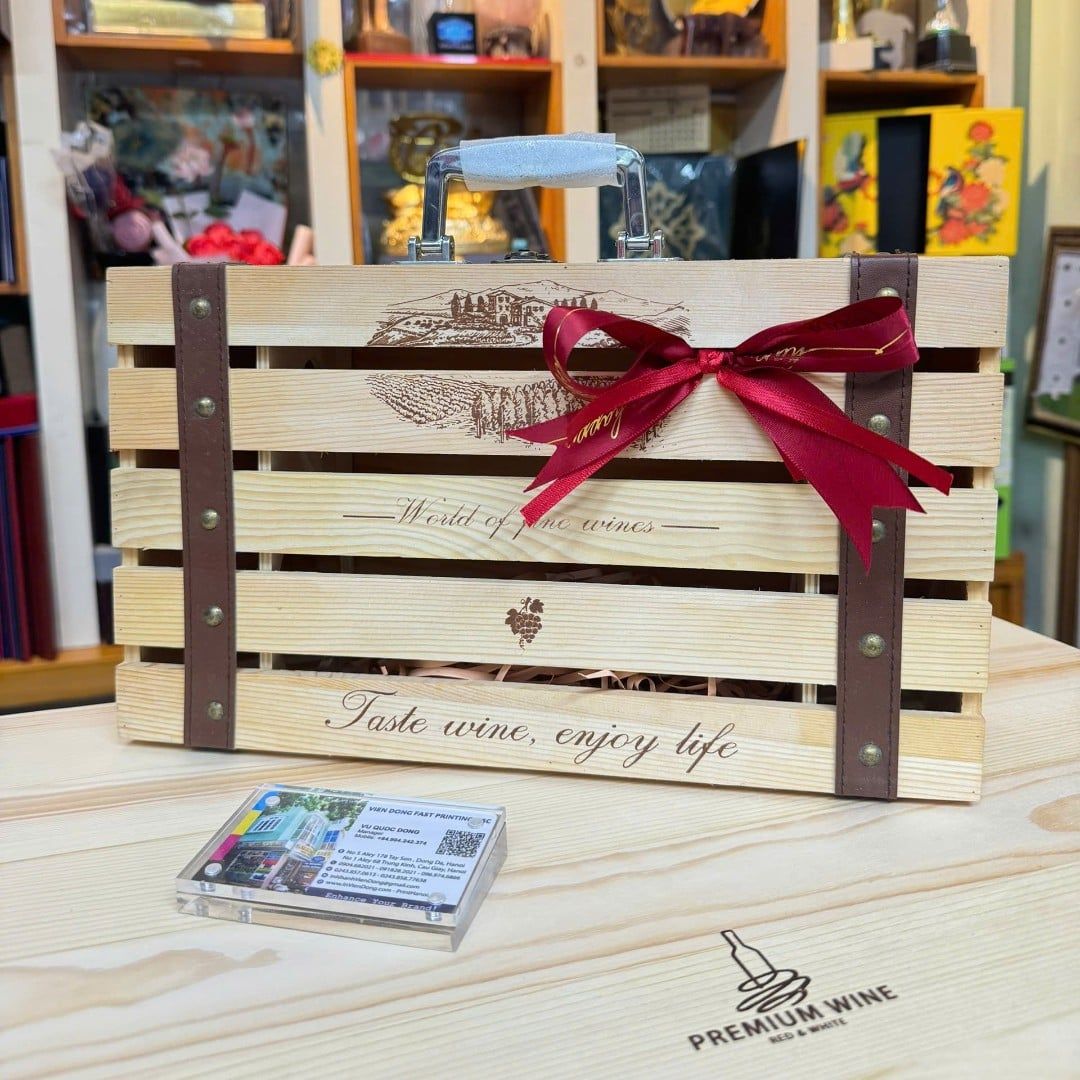Hộp gỗ thông đựng rượu cao cấp tại hà nội
