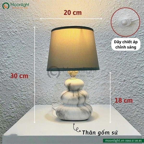 Đèn bàn thân gốm trắng tháp 3 hòn đá họa tiết vân đá chao vải DBG014 H30*20 E27 VLDBGM-033