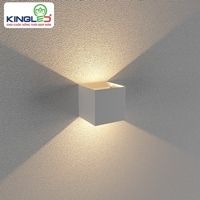 Kingled đèn led gắn tường trong nhà 2 đầu màu trắng, 6W, KT: 10*10*10, 3000K LWA5011-WH