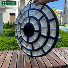 Đầu đèn đường năng lượng mặt trời 1000w, IP67, kích thước 610x610x150, VLNTDG-011