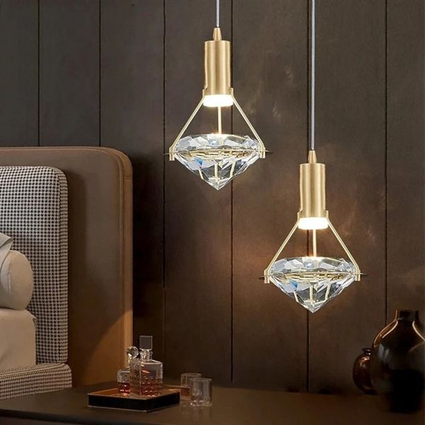 Đèn thả pha lê hình kim cương HTK048 VLTHPL-220