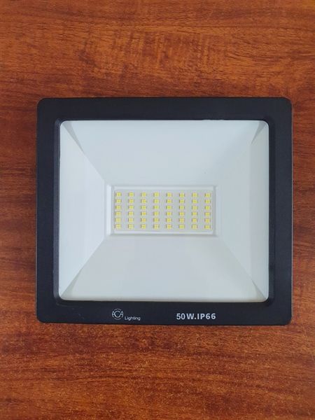 Đèn pha ACA 50W SMD 3000K VLNTPH-037