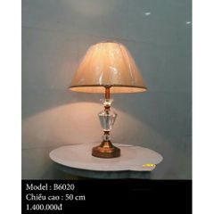 HT Đèn bàn trang trí thân pha lê B6020 KT H50cm HTDBTR-040