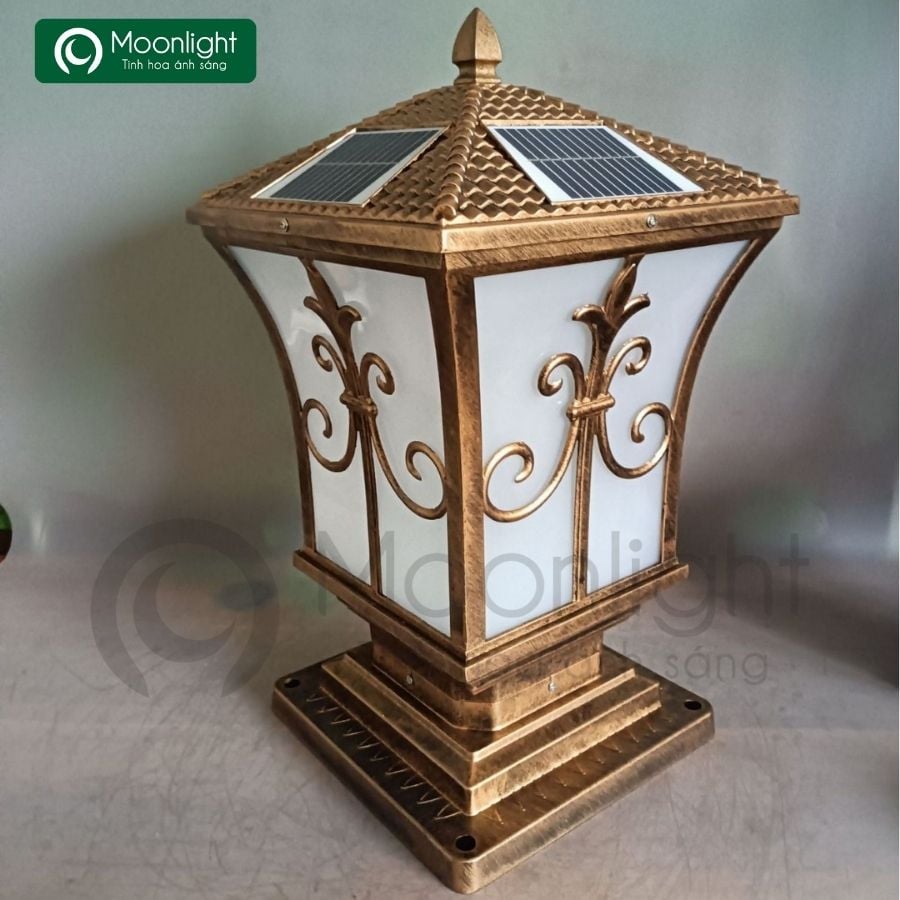 Đèn trụ cổng màu đồng năng lượng mặt trời HTNTTC-002