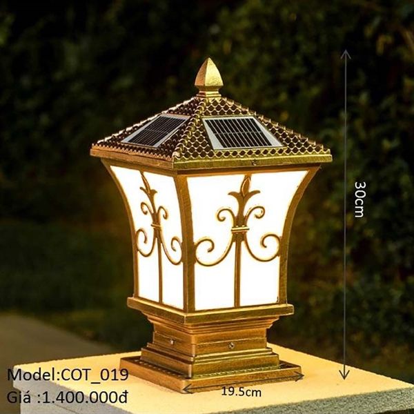Đèn trụ cổng màu đồng năng lượng mặt trời HTNTTC-002