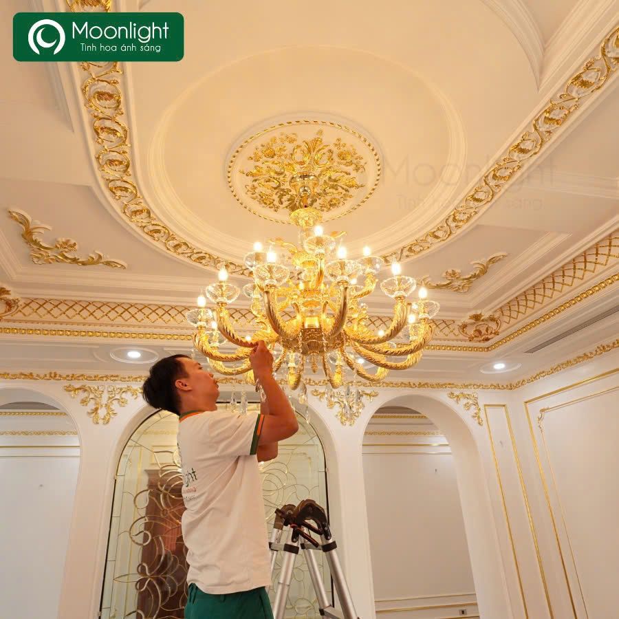 Đèn chùm đồng tay phượng mạ vàng 24k kết hợp pha lê K9 18 tay D1400xH1100 VLCHDO-289