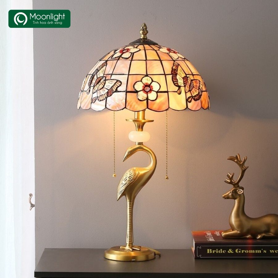 Đèn bàn tiffany chim hạc D31xH56cm VLDBTF-069