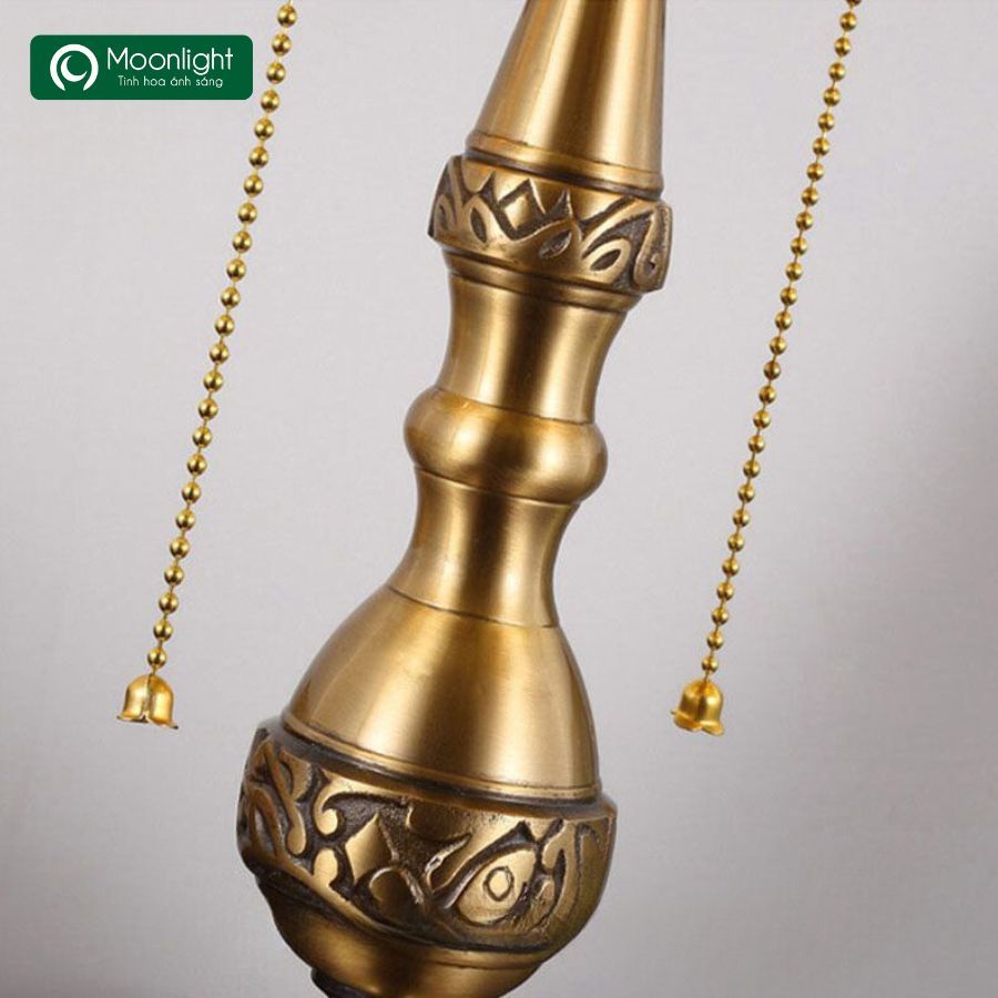 Đèn bàn tiffany hoa 5 cánh màu đỏ VLDBTF-070