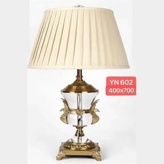 Đèn bàn trang trí pha lê đế đồng DB-602 D40*H70 cm VLDBTR-054