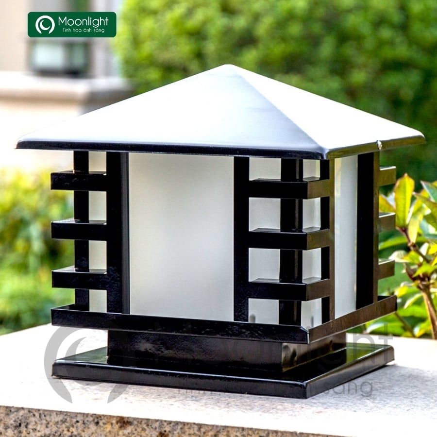 Đèn trụ cổng hàng rào vuông VLNTTC-012