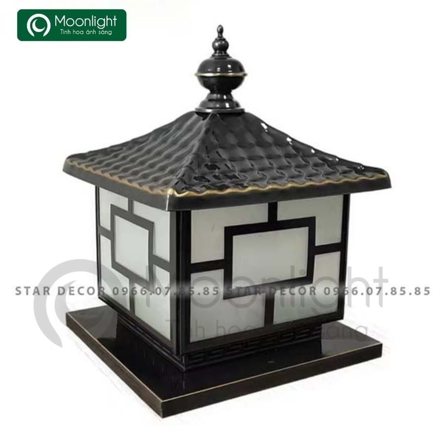 Đèn trụ cổng hàng rào vuông đồng sơn đen VLNTTC-029