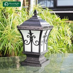 Đèn trụ cổng hàng rào vuông màu đồng VLNTTC-020