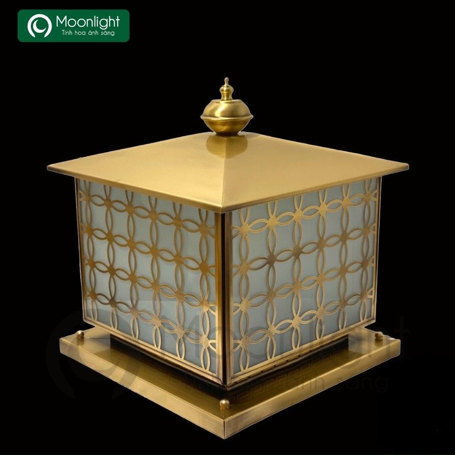 Đèn trụ cổng hàng rào đồng (giá chưa bao gồm bóng) VLNTTC-044