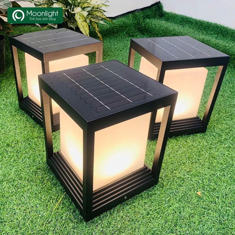 Đèn trụ cổng hàng rào năng lượng mặt trời TC02 vuông đen D220mm, 4.5W 5200mAh VLNTTC-042
