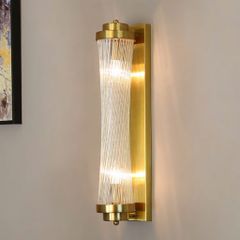 Đèn tường chao thủy tinh màu vàng VLDTTI-014