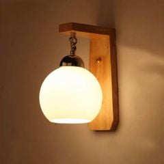 Đèn tường chao thủy tinh đục đế gỗ C6602 VLDTTI-056