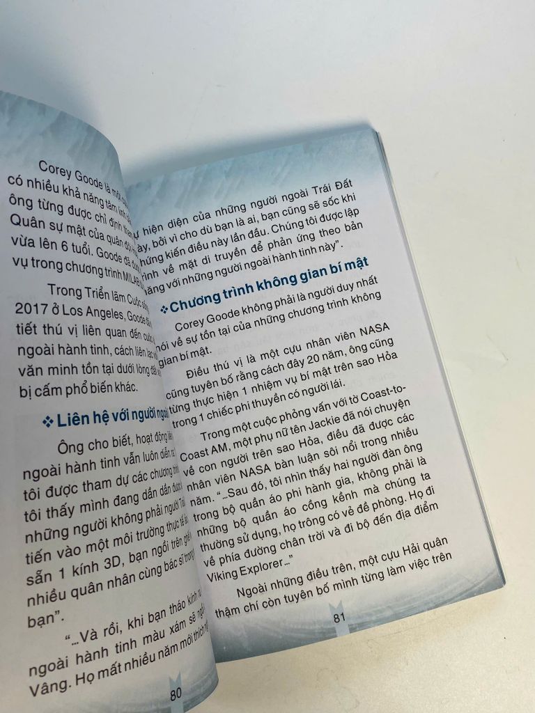 Sách Mãi mãi là bí ẩn - Người ngoài hành tinh cổ đại