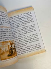 Sách - Mãi mãi là bí ẩn -  Những người có khả năng nhìn thấu tương lai
