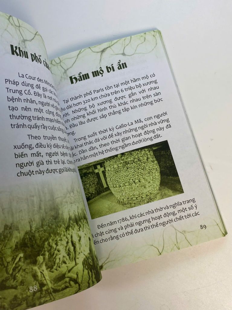 Sách - Mãi mãi là bí ẩn -  Những lời nguyền linh nghiệm