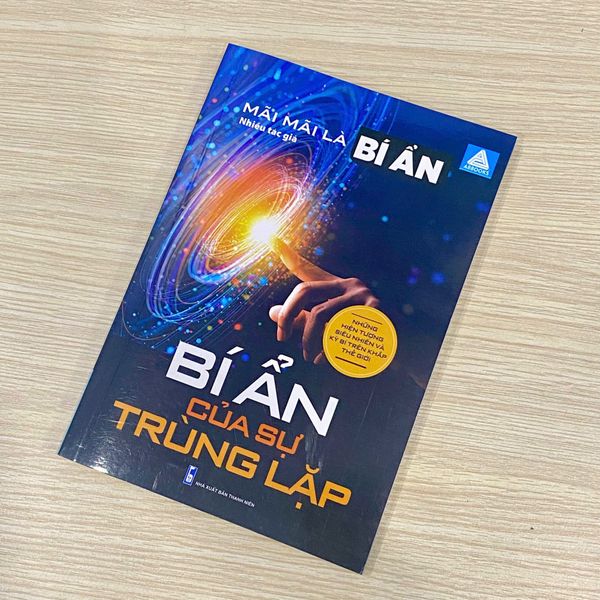 Sách - Mãi mãi là bí ẩn - Bí ẩn của sự trùng lặp