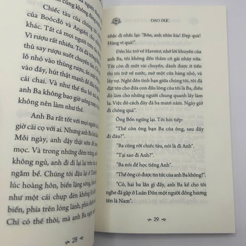 Sách Văn Học - Tấm Gương Sáng Mãi Bác Hồ – Đạo Đức