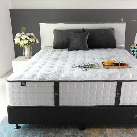 Đệm lò xo Kingkoil Verona Firm