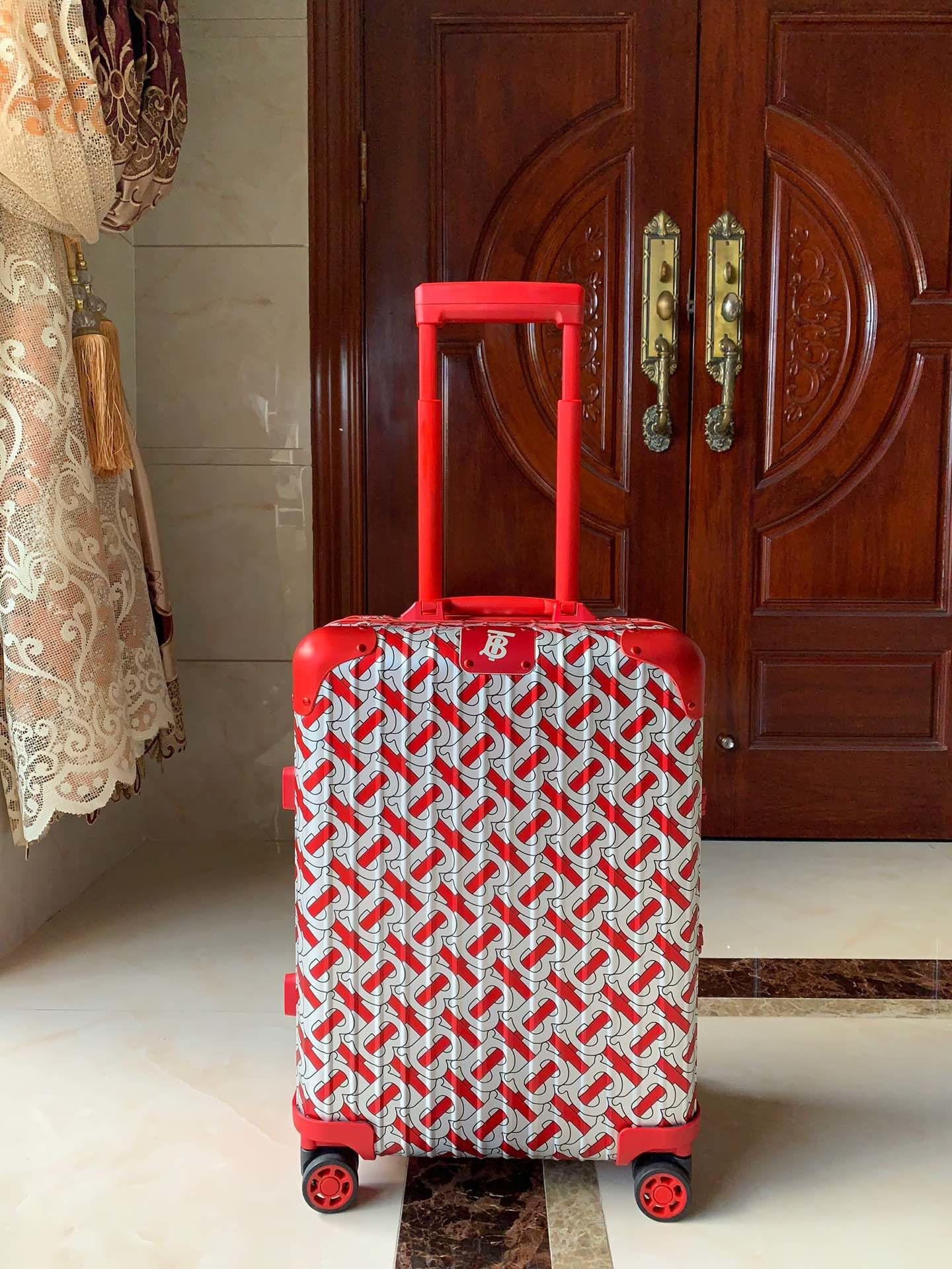 rimowa burberry