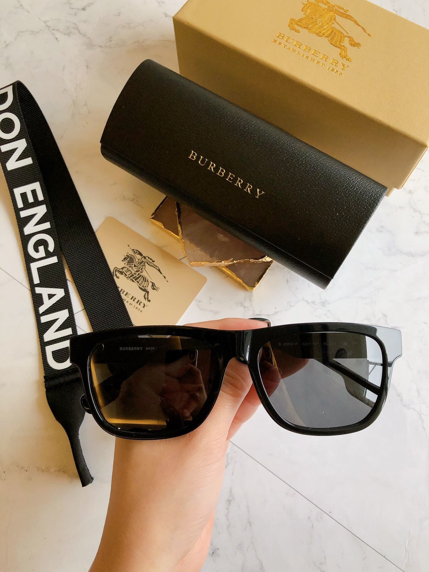 burberry be 4293