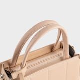  Túi Yuumy ( Thời trang nữ dáng vuông viền chỉ size 20 - Túi đeo chéo da Smooth YN250K ) - Kem 