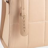  Túi Yuumy ( Thời trang nữ dáng vuông viền chỉ size 20 - Túi đeo chéo da Smooth YN250K ) - Kem 