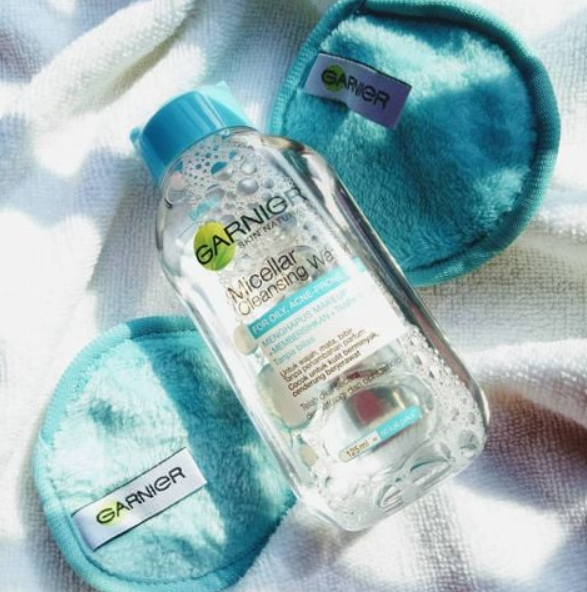 Garnier Nước Tẩy Trang Sạch Sâu Cho Da Dầu Màu Xanh Dương 125ml-Quà Tặng